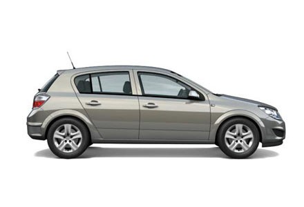 Familj "Opel Astra" - recensioner av ägare (hatchback av ny generation)